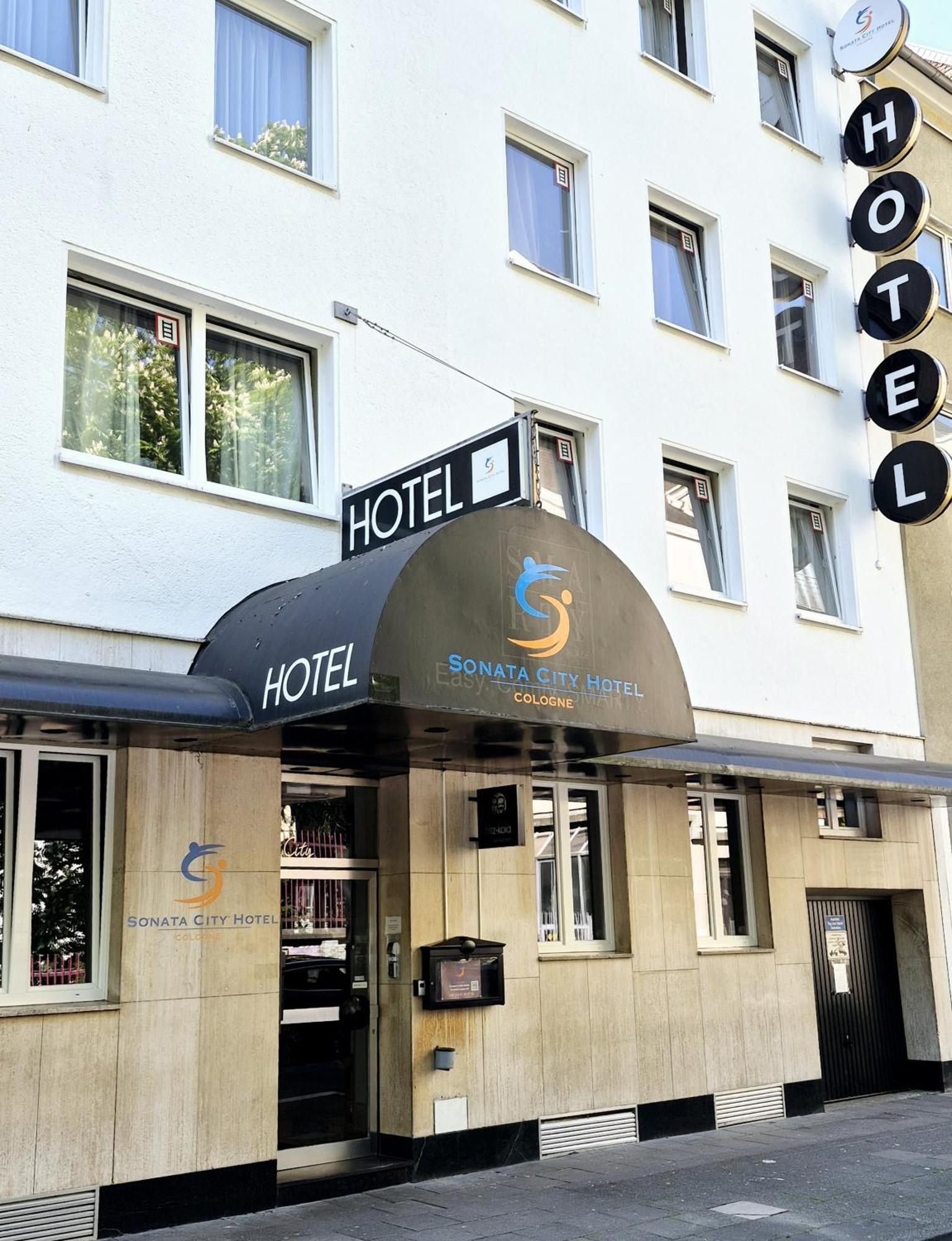 Sonata Hotel 3*